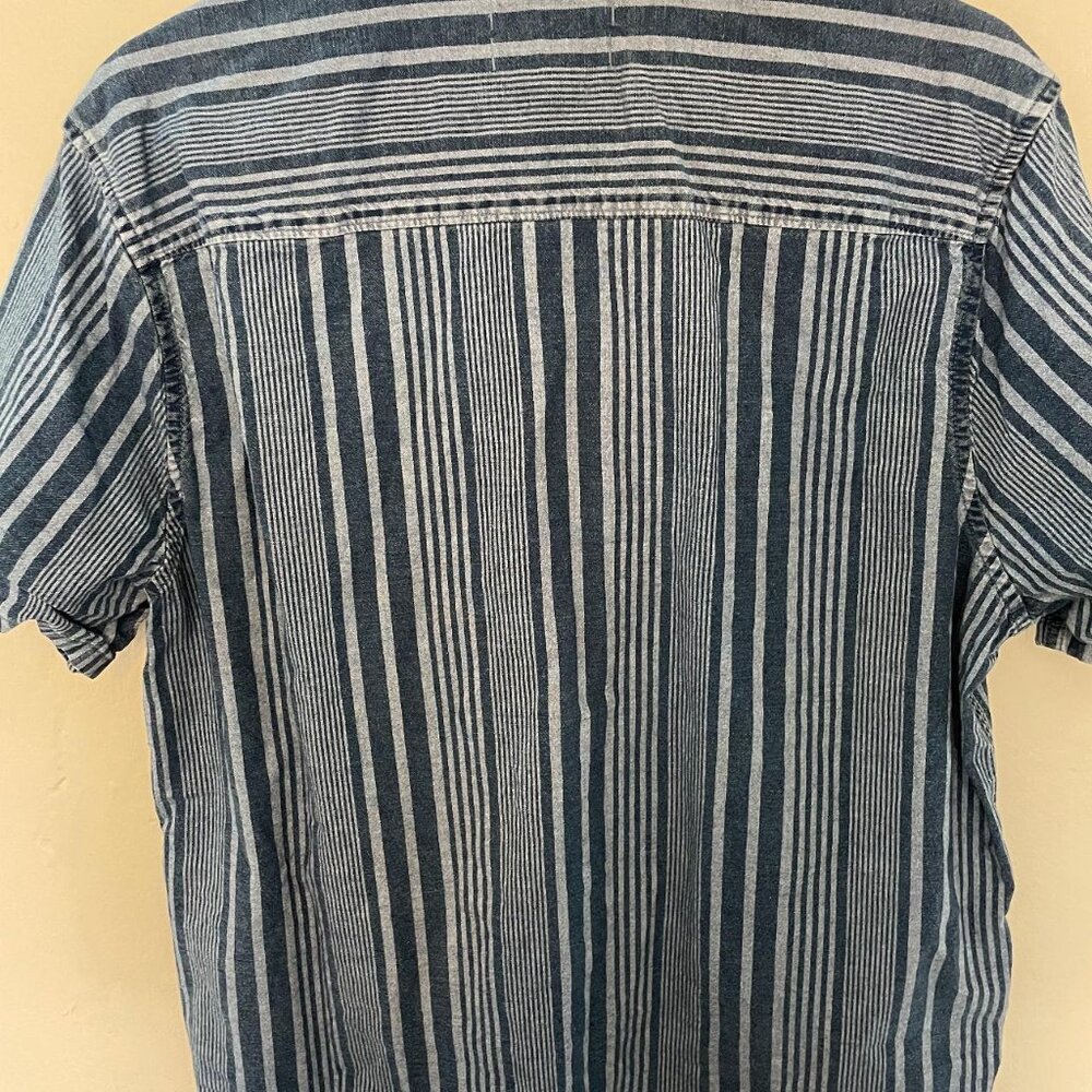 Madewell Short Sleeve Button Down - Picture 3 of 3